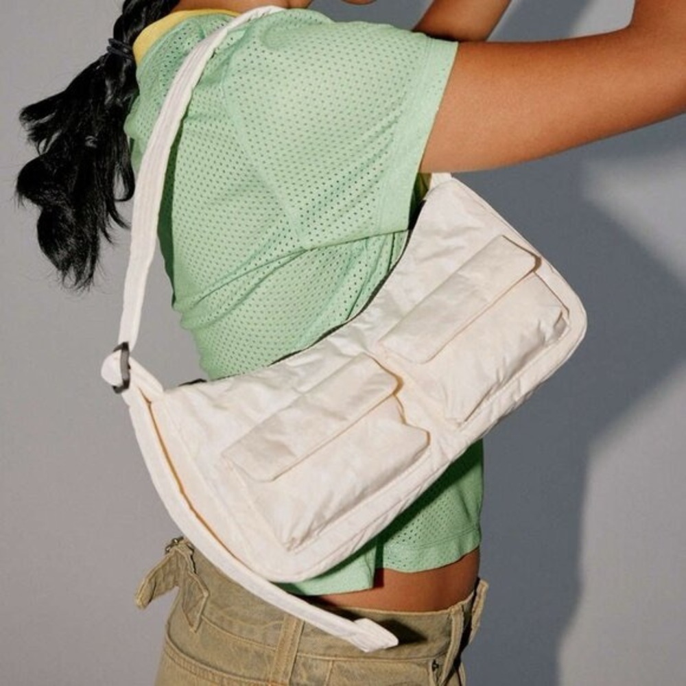 BAGGU Cargo Nylon Shoulder Bag Ivory